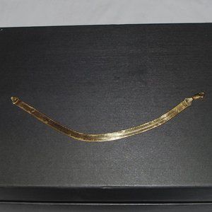71/2" x 1/4" 18KT Herringbone Bracelet